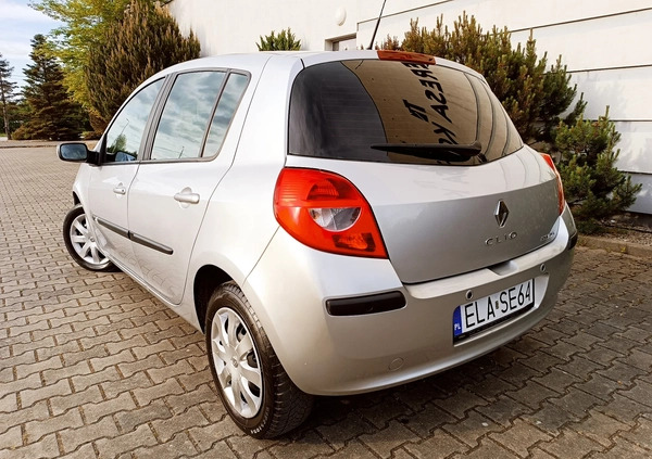 Renault Clio cena 13999 przebieg: 100000, rok produkcji 2006 z Łask małe 562